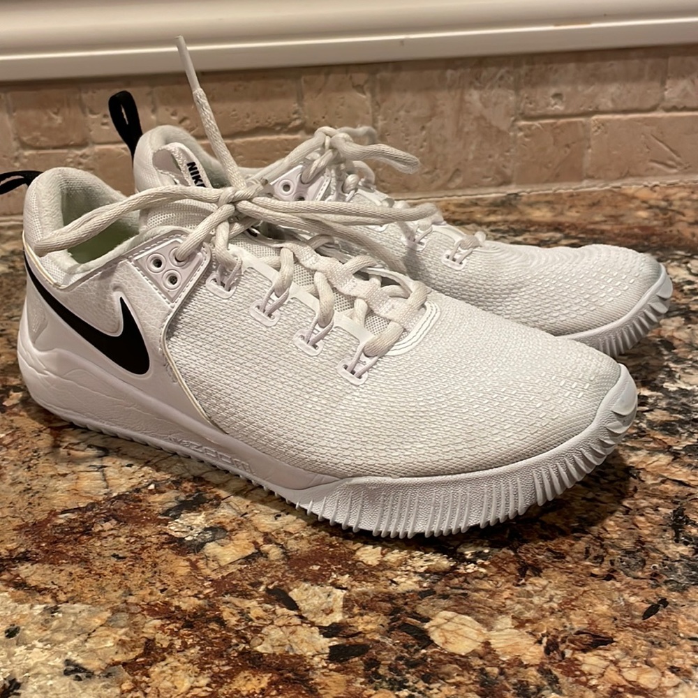 Women’s Nike Zoom Hyper Ace 2 Volleyball Shoes.